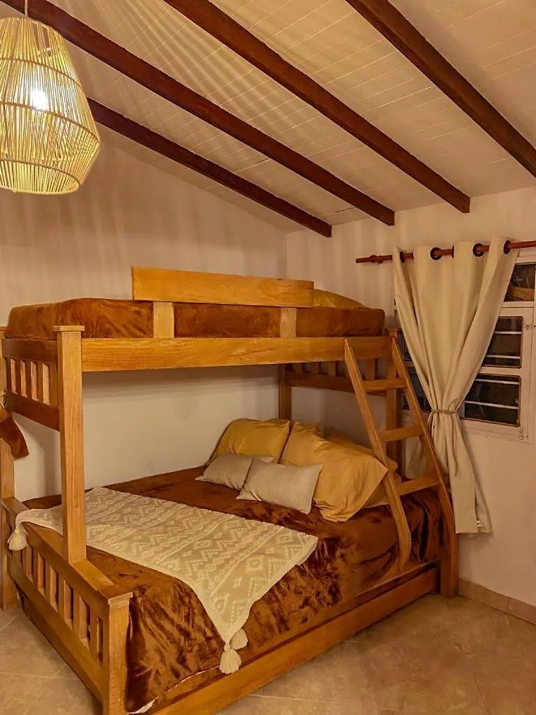 Cabernet Cabana - La Cava Lodge Medellín